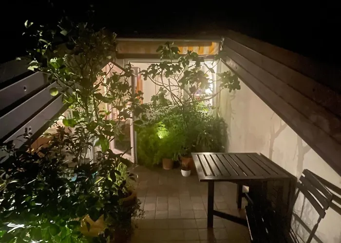 Piccola Con Terrazza Condivisa Vista Mare Bed & Breakfast